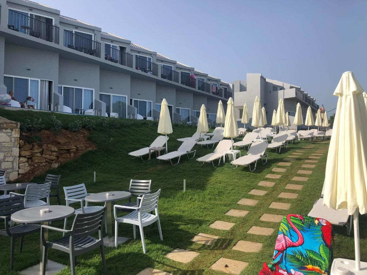 Golden Coast Resort Kypseli Exteriör bild