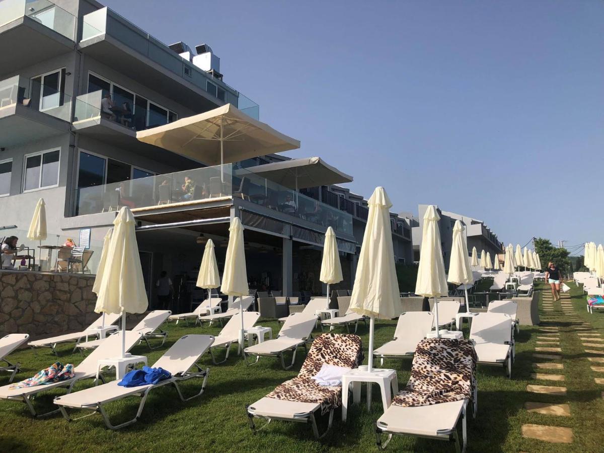 Golden Coast Resort Kypseli Exteriör bild