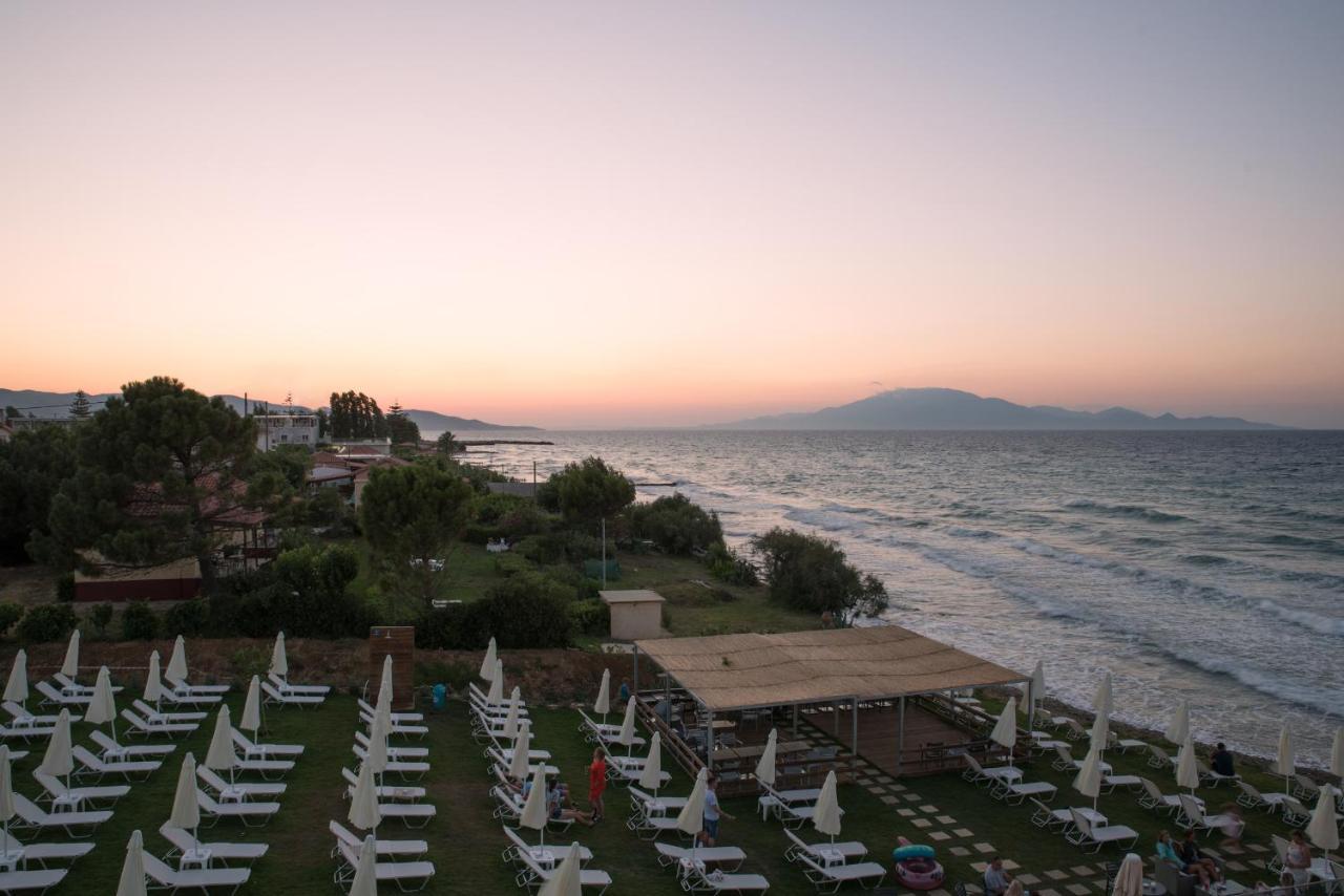 Golden Coast Resort Kypseli Exteriör bild