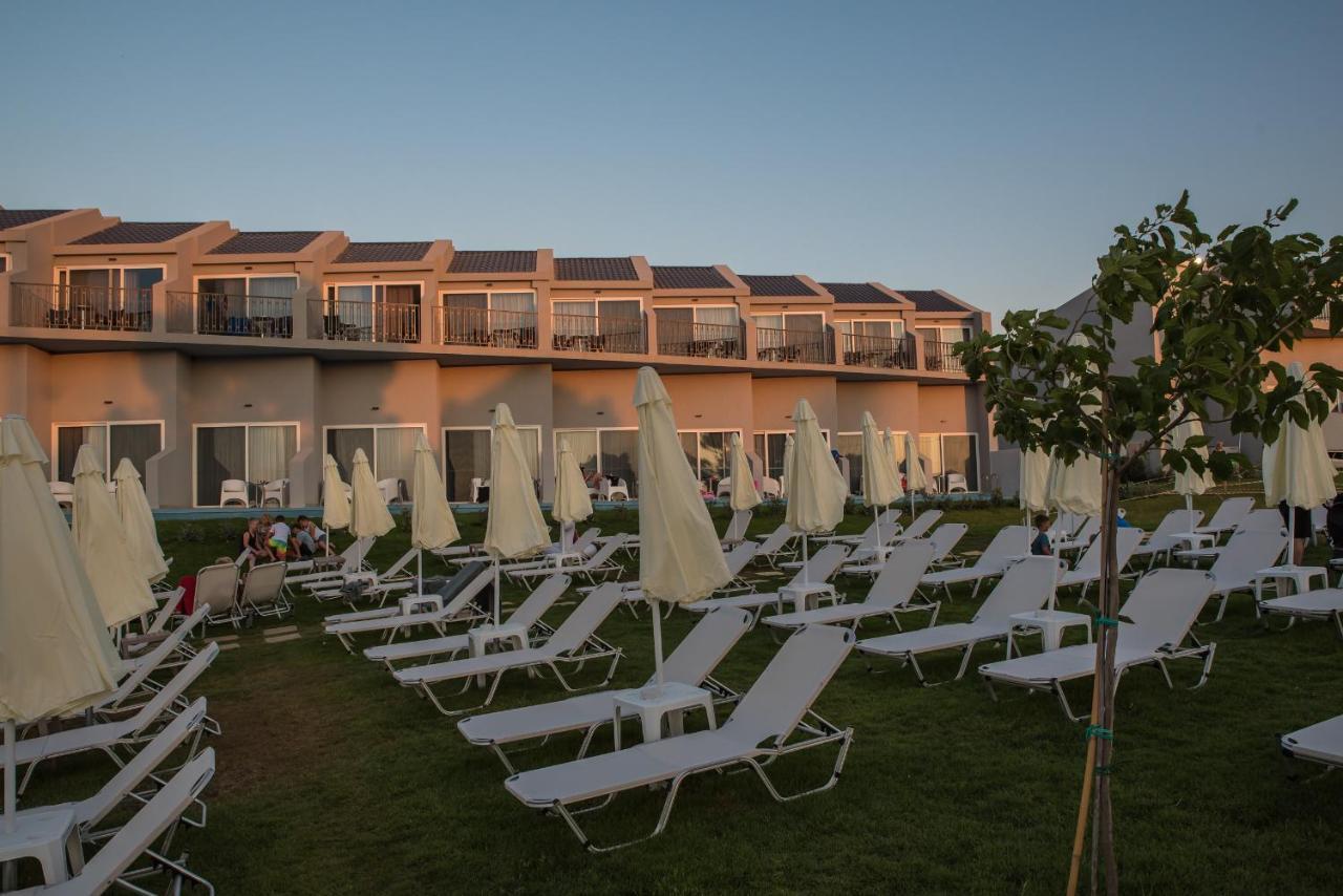 Golden Coast Resort Kypseli Exteriör bild